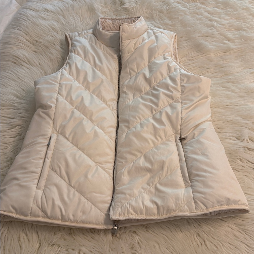 Tommy Bahama Cream /White Quilted Zip-Front Puffer Vest size M BNWOT - Picture 6 of 12